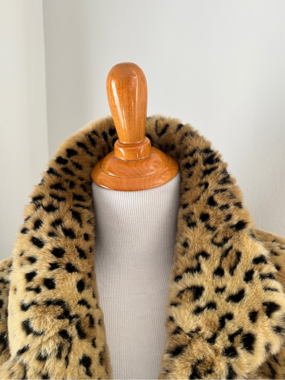 Vintage Worthington Leopard Print Coat - Picture 3 of 4